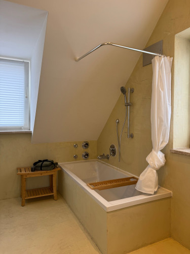 Boutique apartment in Freising, 13 minutes from the airport and close to Munich