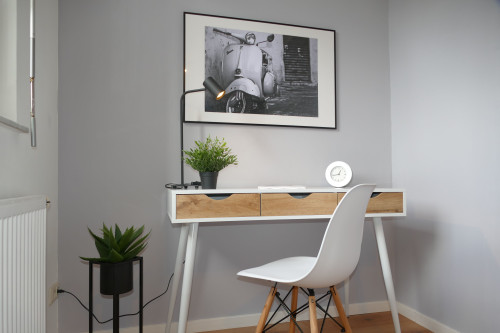 Apartment with home office workspace in Gera (ideal for 1-2 guests) - Karls Apartment B24 - Gallery - 10