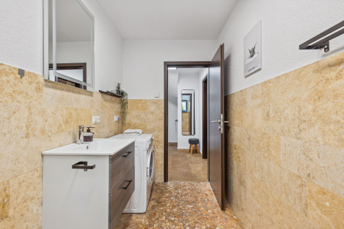 Modern suite (Coburg) - Gallery - 13