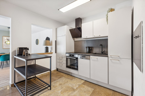 Modern suite (Coburg) - Gallery - 14