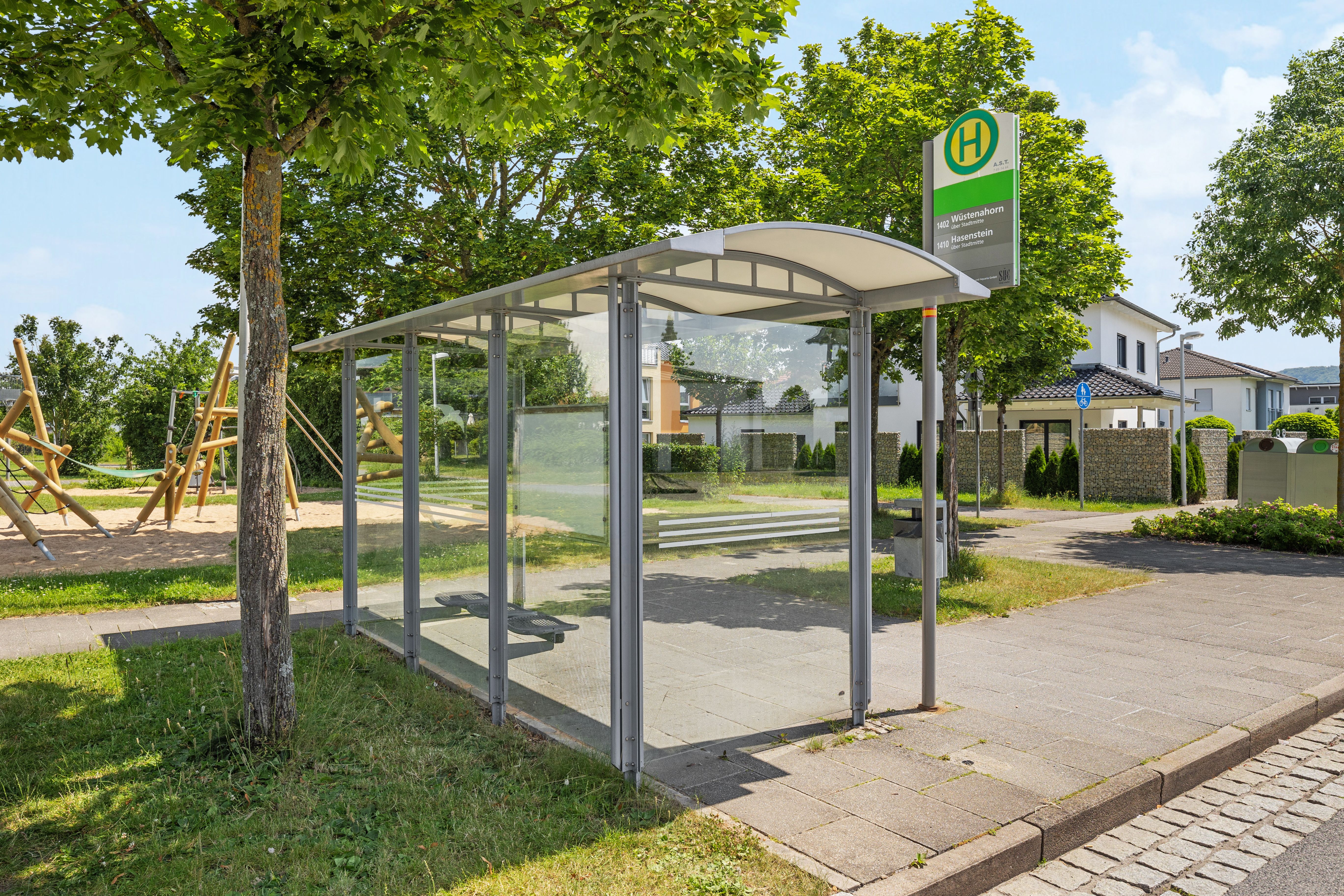 Modern Suite (Coburg) - 24