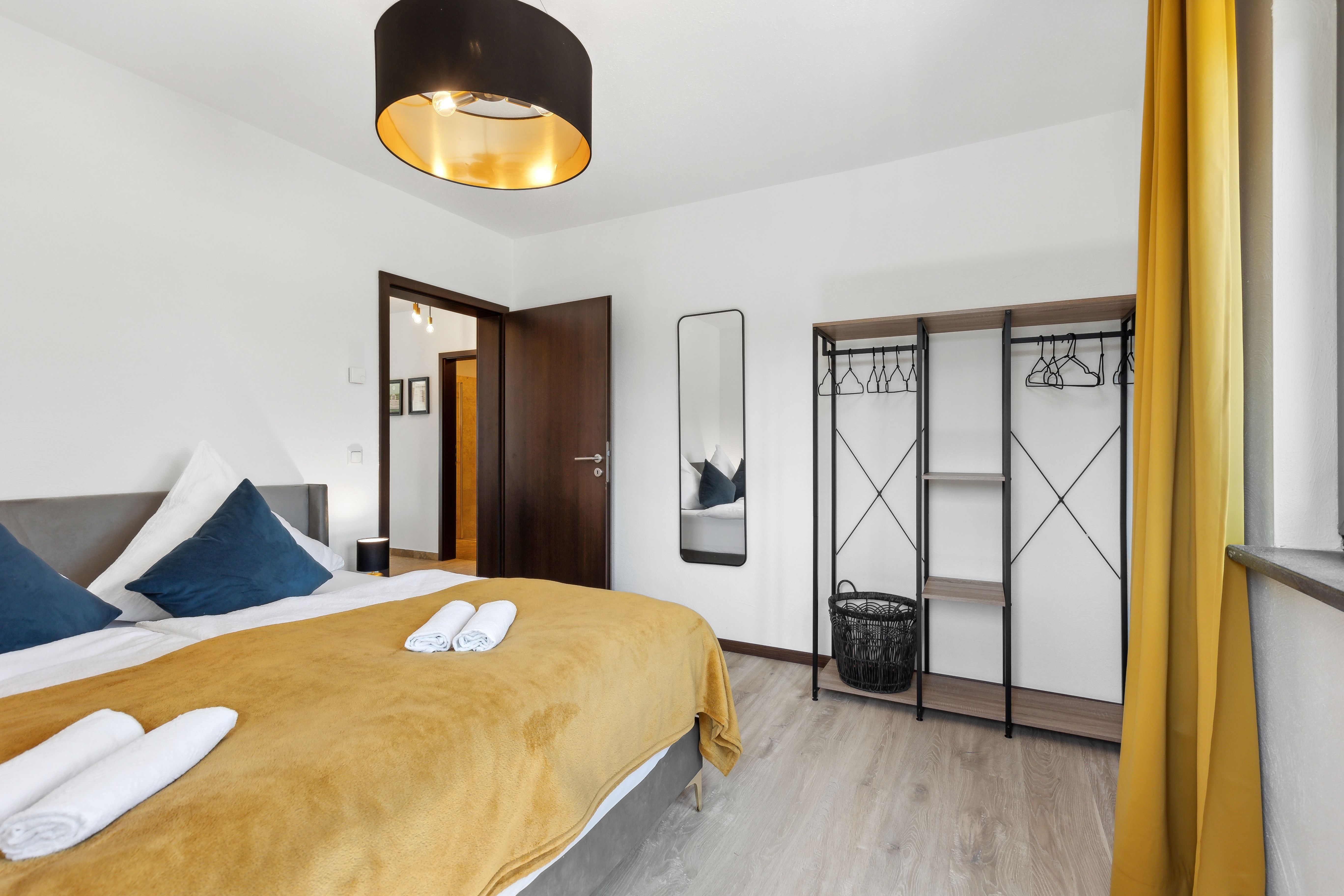 Modern Suite (Coburg) - 41