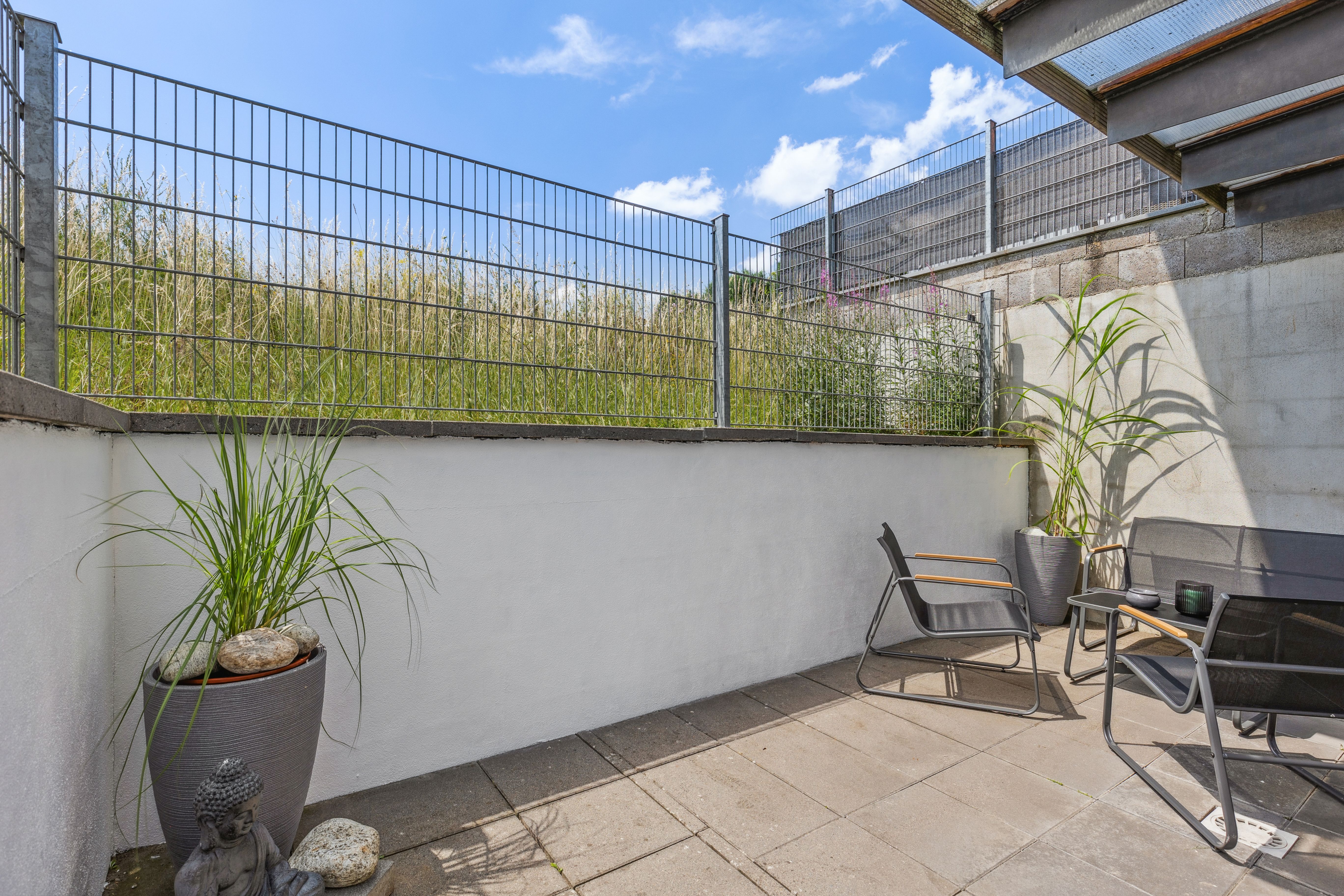 Modern Suite (Coburg) - 5