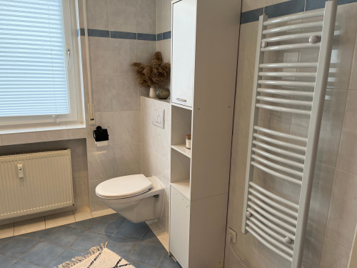 Furnished 3-Room Apartment with Garden in Eschborn-Niederhöchstadt – Flexible from April 2025