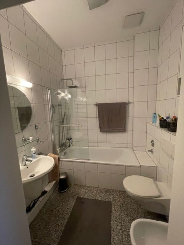 7 Meter hohe Decken, besondere Architektur, wunderschöne Galeriewohnung