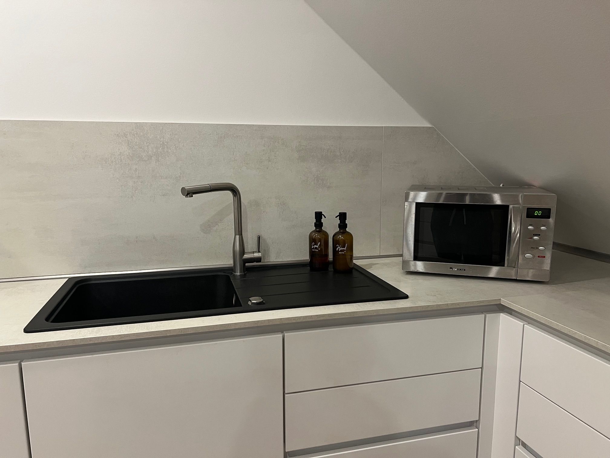 Air-Conditioned Attic Apartment Close To Düsseldorf - Air-conditioned Attic Apartment close to Düsseldorf - Gallery - 9