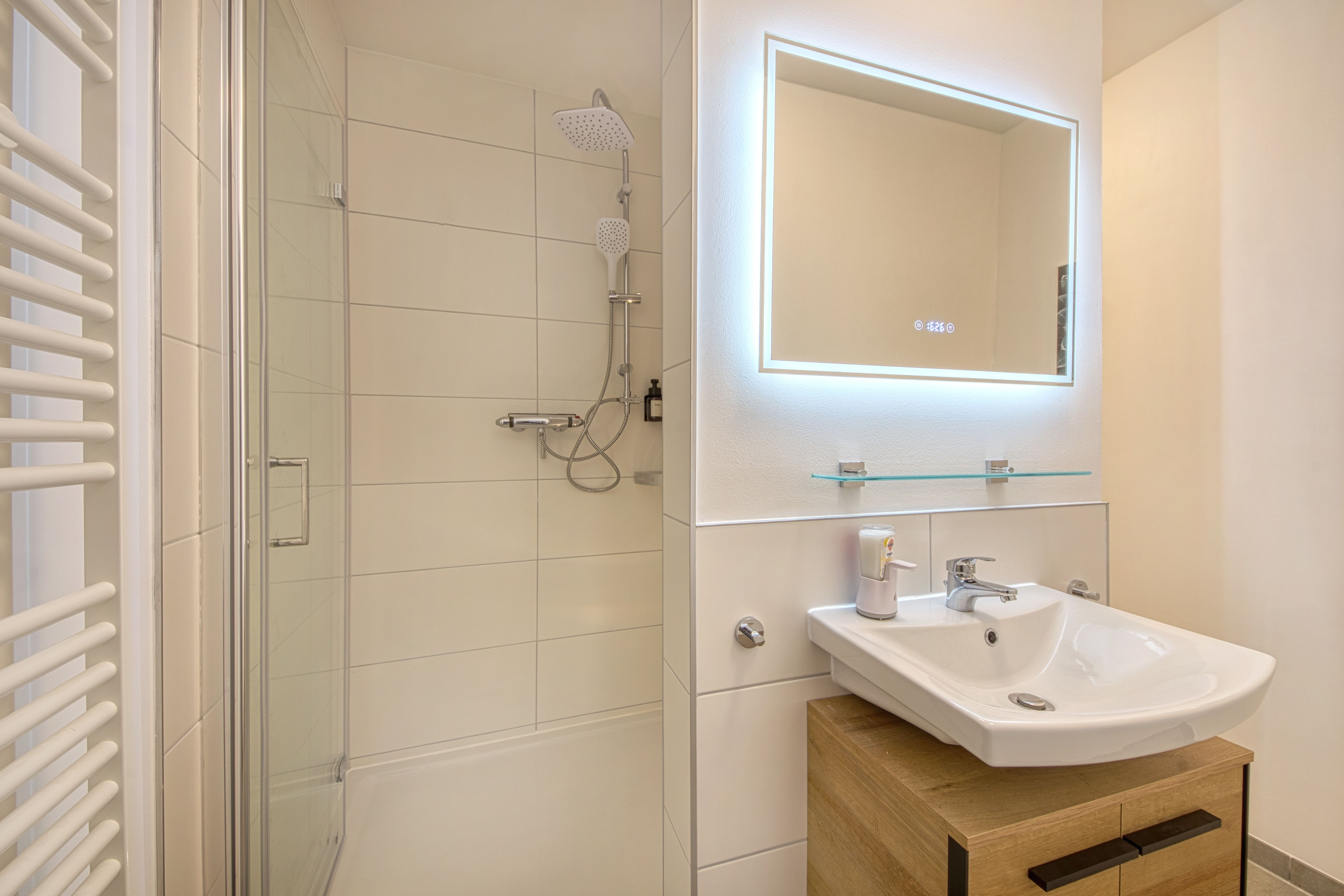  Frisch Renoviertes Geschmackvolles Altstadt Apartment Kreuzgasse Delitzsch  -  Frisch renoviertes geschmackvolles Altstadt Apartment Kreuzgasse Delitzsch  - Gallery -  14