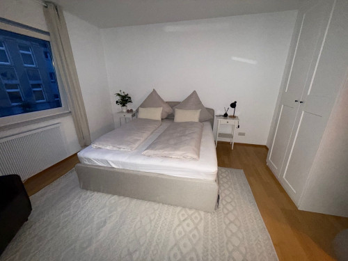 Bright & Cozy 50 m² Apartment with Balcony – 2 Rooms in Essen-Rüttenscheid