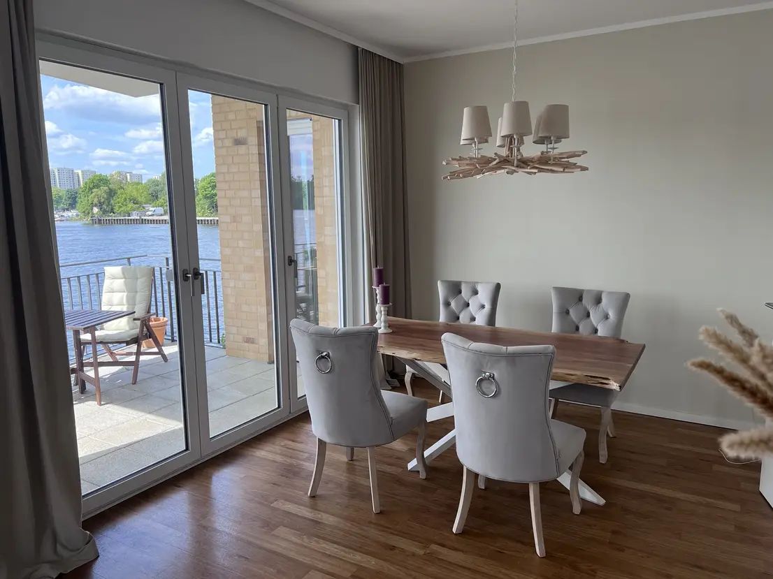  Luxurious 3-Room Dream Apartment With Lake View  -  Luxurious 3-room dream apartment with lake view  - Gallery -  14