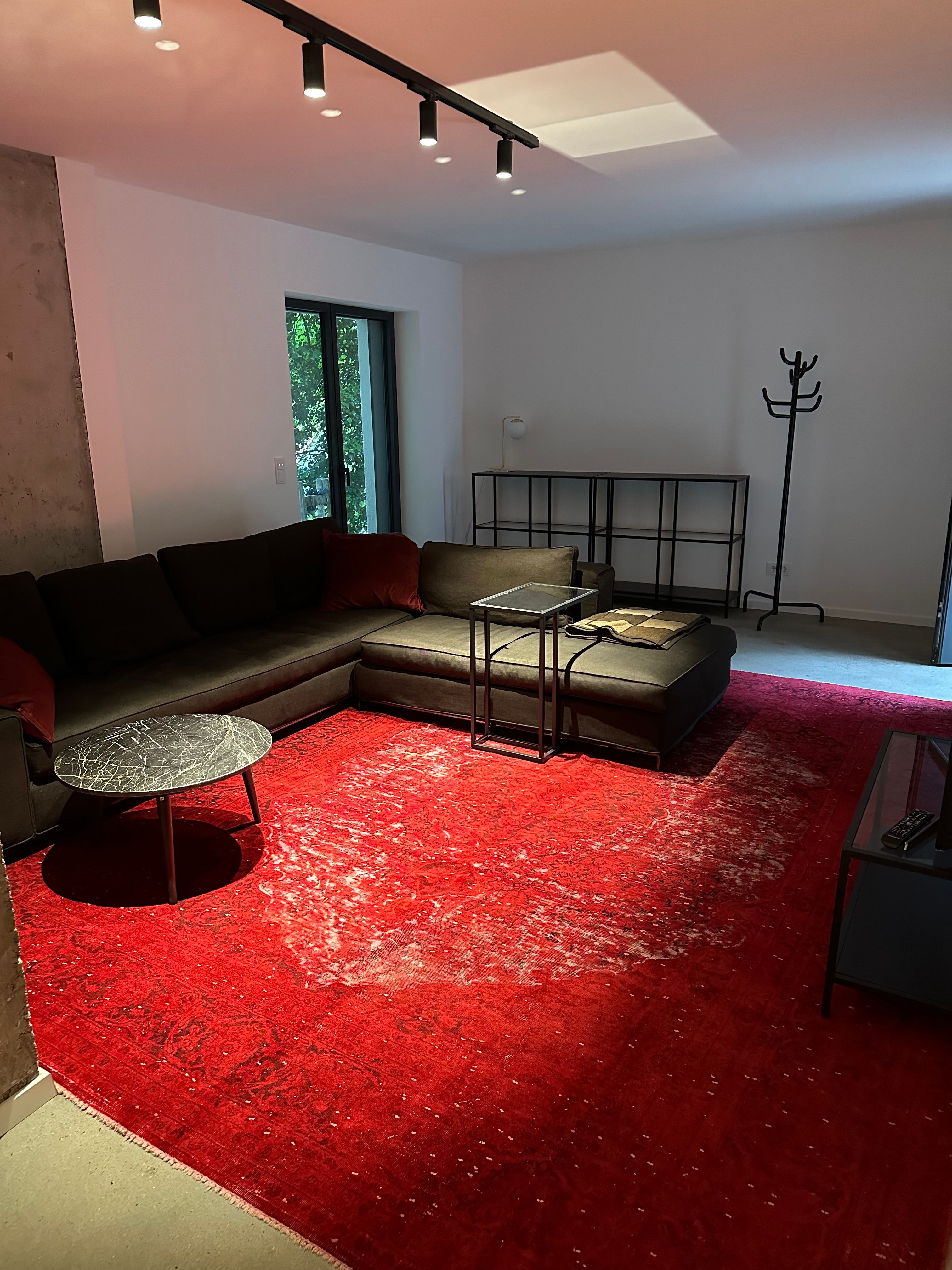 Soho House Style Loft In Wiesbaden - 7