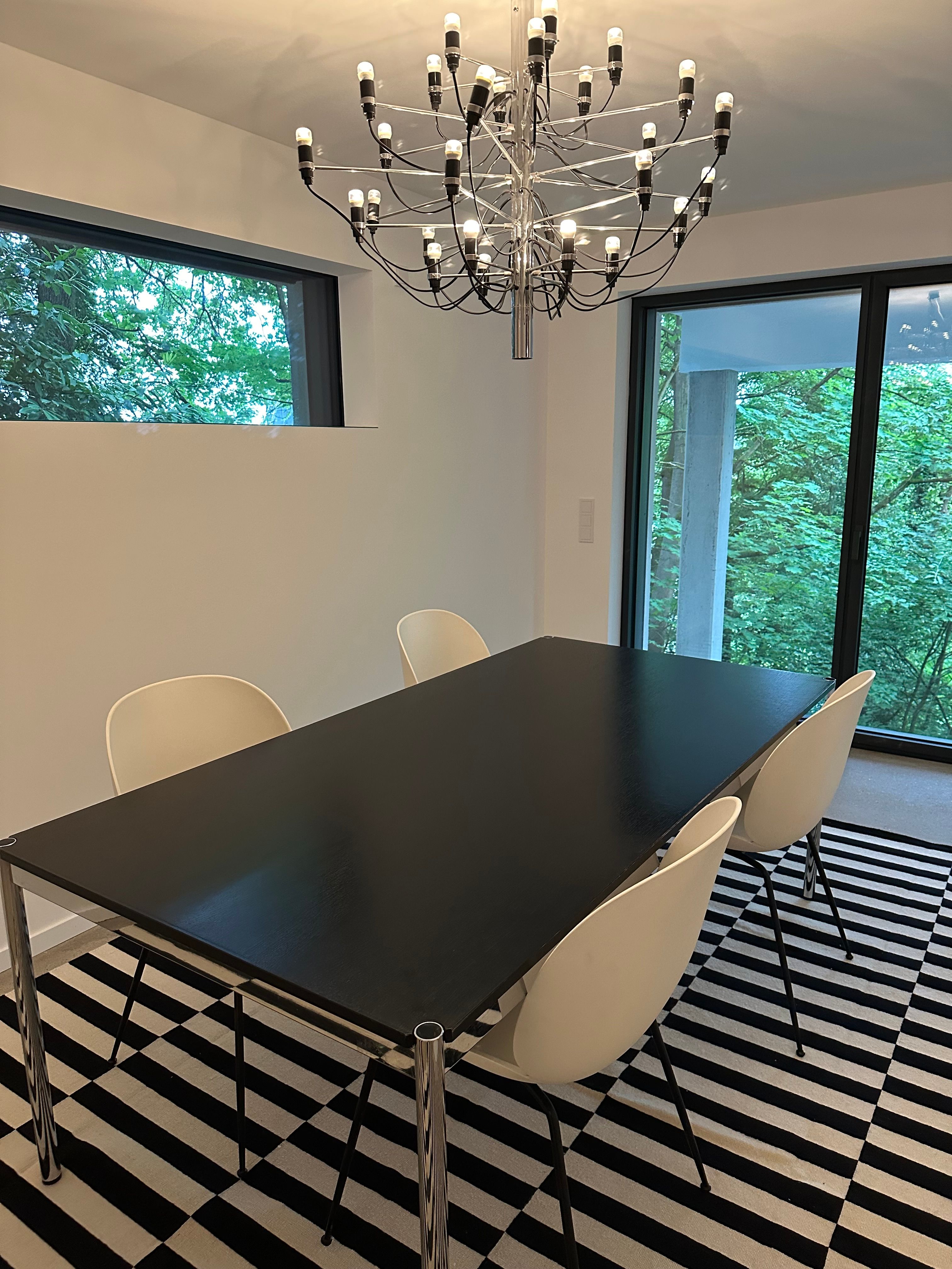 Soho House Style Loft In Wiesbaden - 11