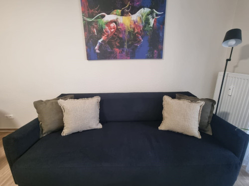 Quiet and gorgeous studio