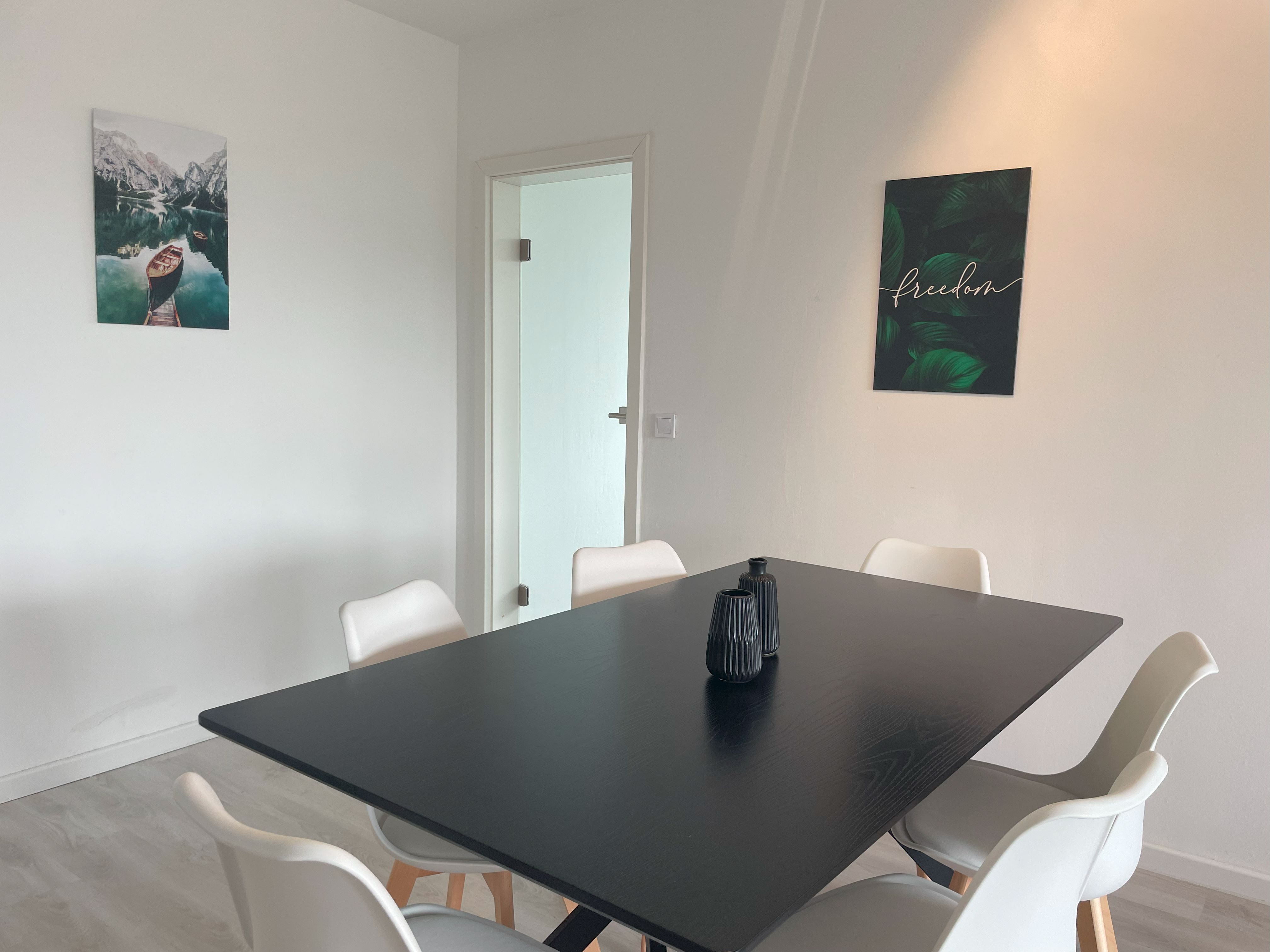 Renovated 2-Room Flat In Ratingen West - 28