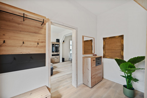 High-quality renovated, fully furnished and fully equipped luxury House for up to 8 People