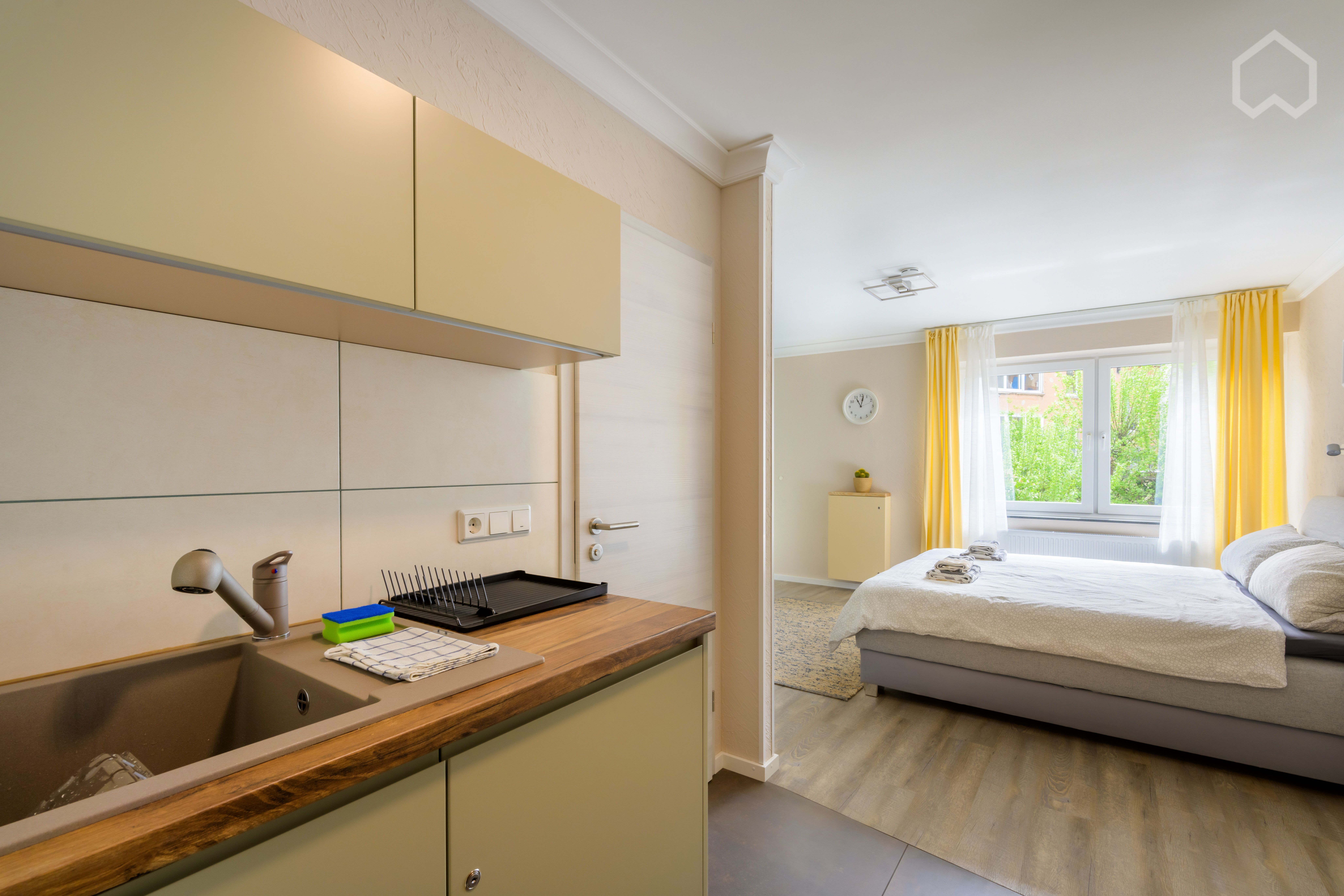 Modern Studio Apartment In Trier Center With Balcony - 9