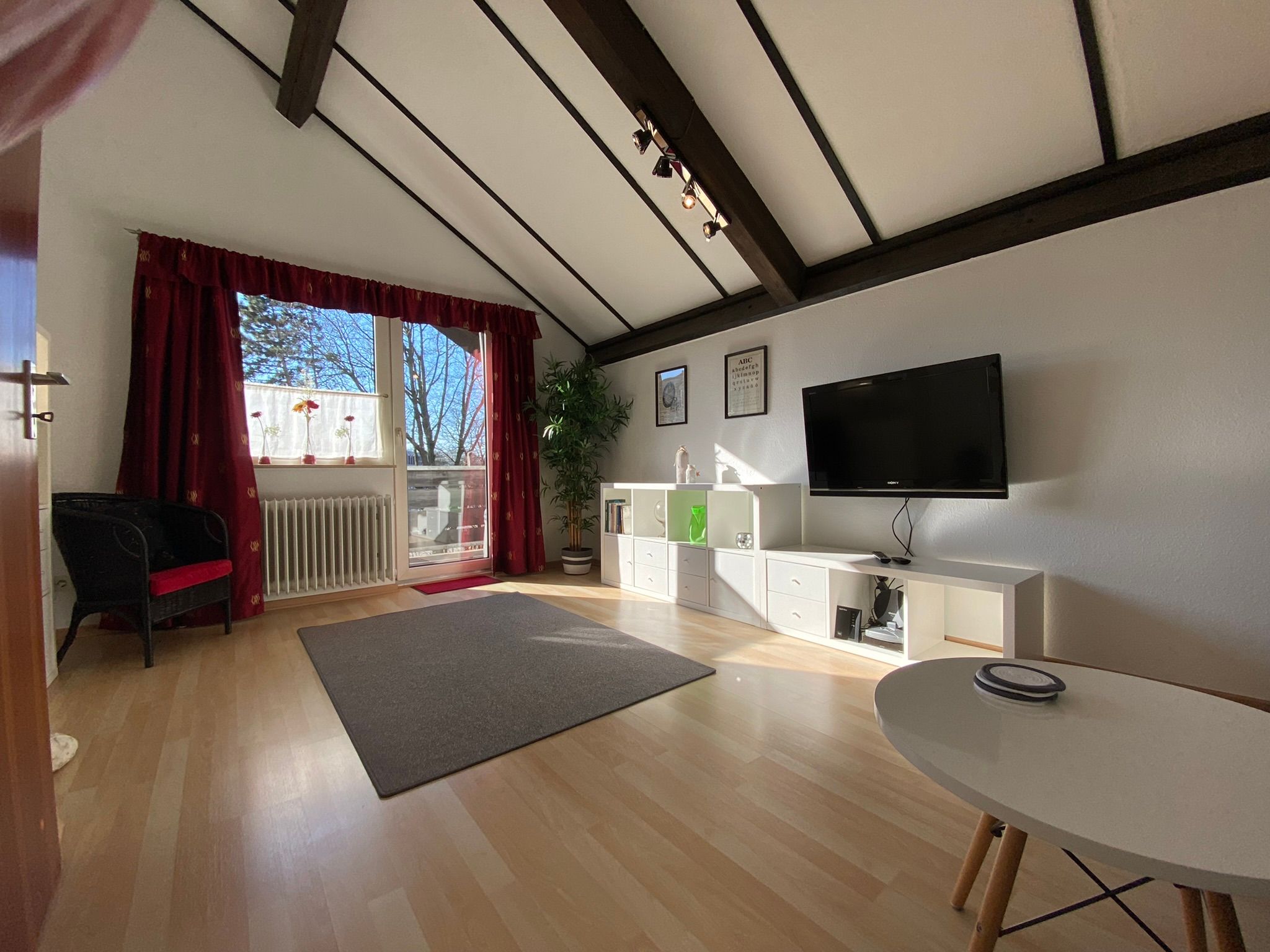 Bright 2 Room Apartment With Balcony In Neuss Norf With Very Good Transport Connections - 20