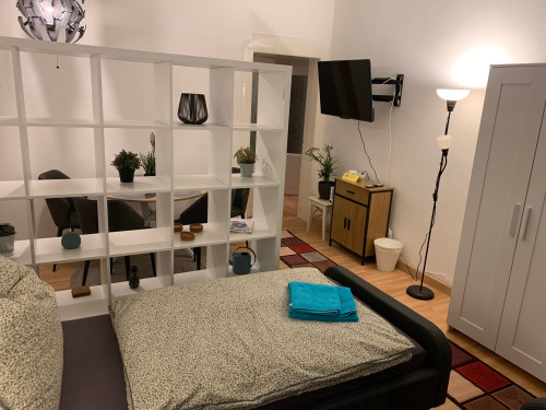 Stylish & charming 3 room apartment, close to the center, up to 6 people.