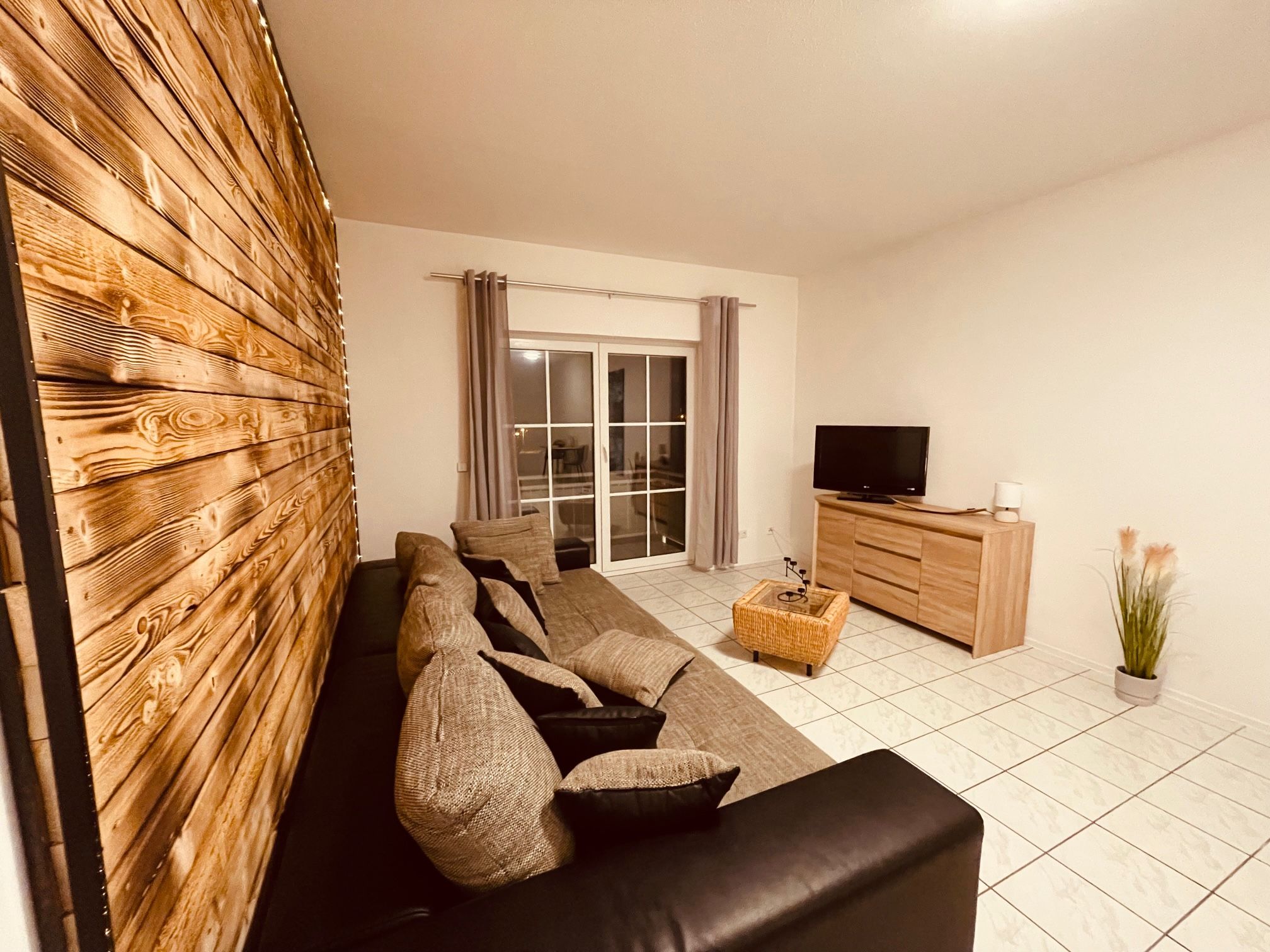  Awesome Apartment In Delitzsch  -  Awesome apartment in Delitzsch  - Gallery -  9