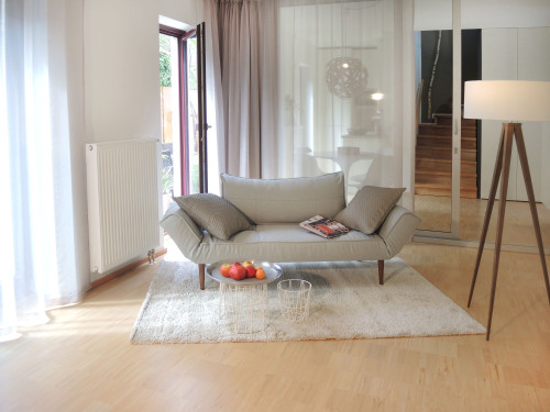 Great and spacious flat with garden