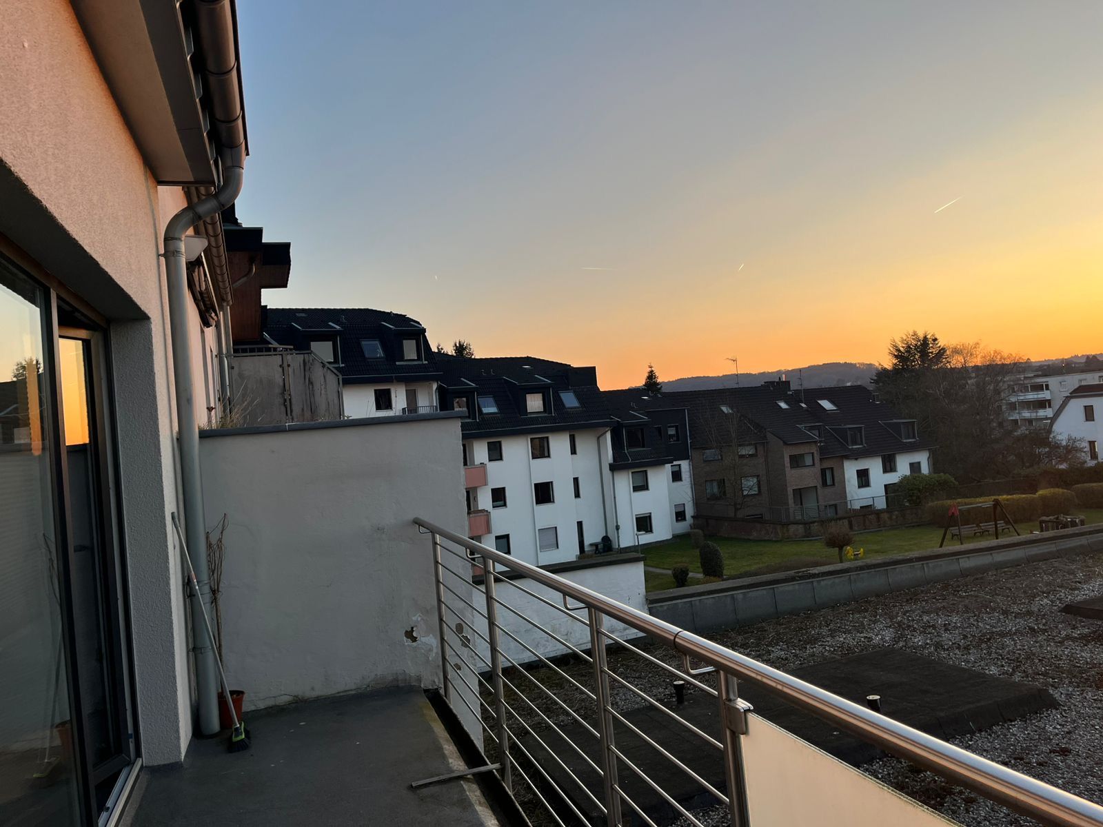 Perle An Der Aachener Schanz - 12