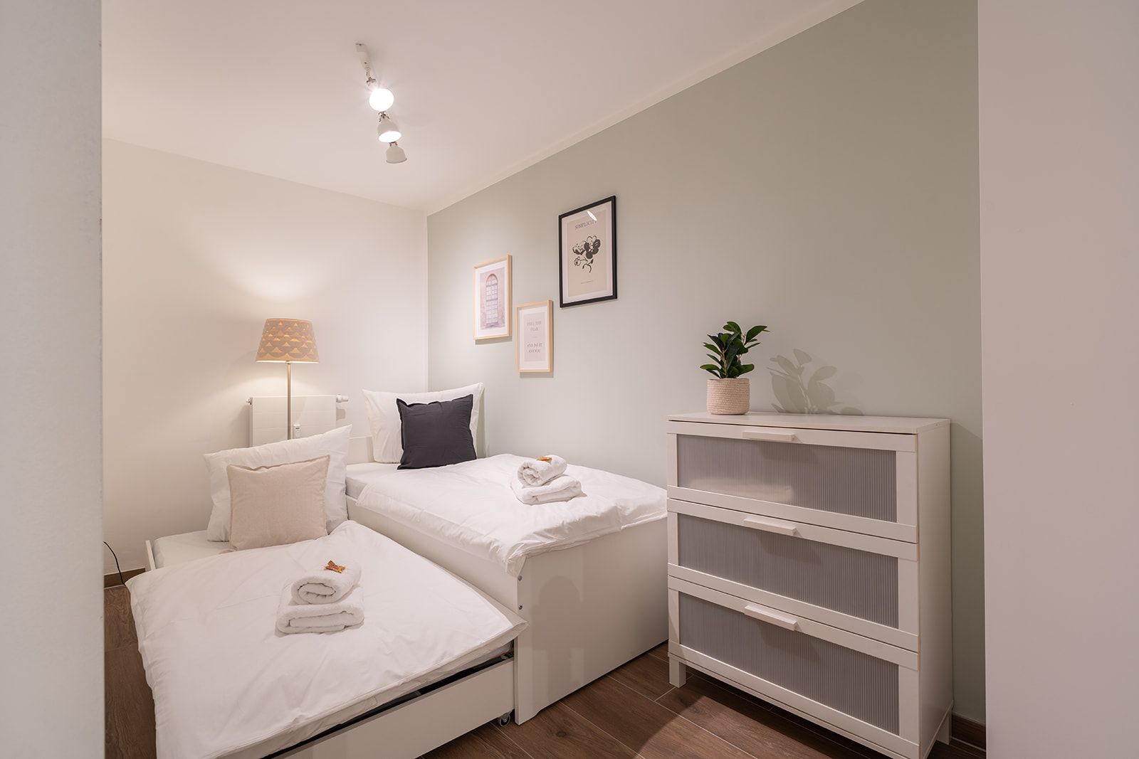 Benville Dresden | Top Location - Modern - Workplace - 4
