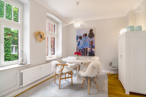 Stylish Apartment with Balcony in a Central Location - Perfect for Long-Term Stays