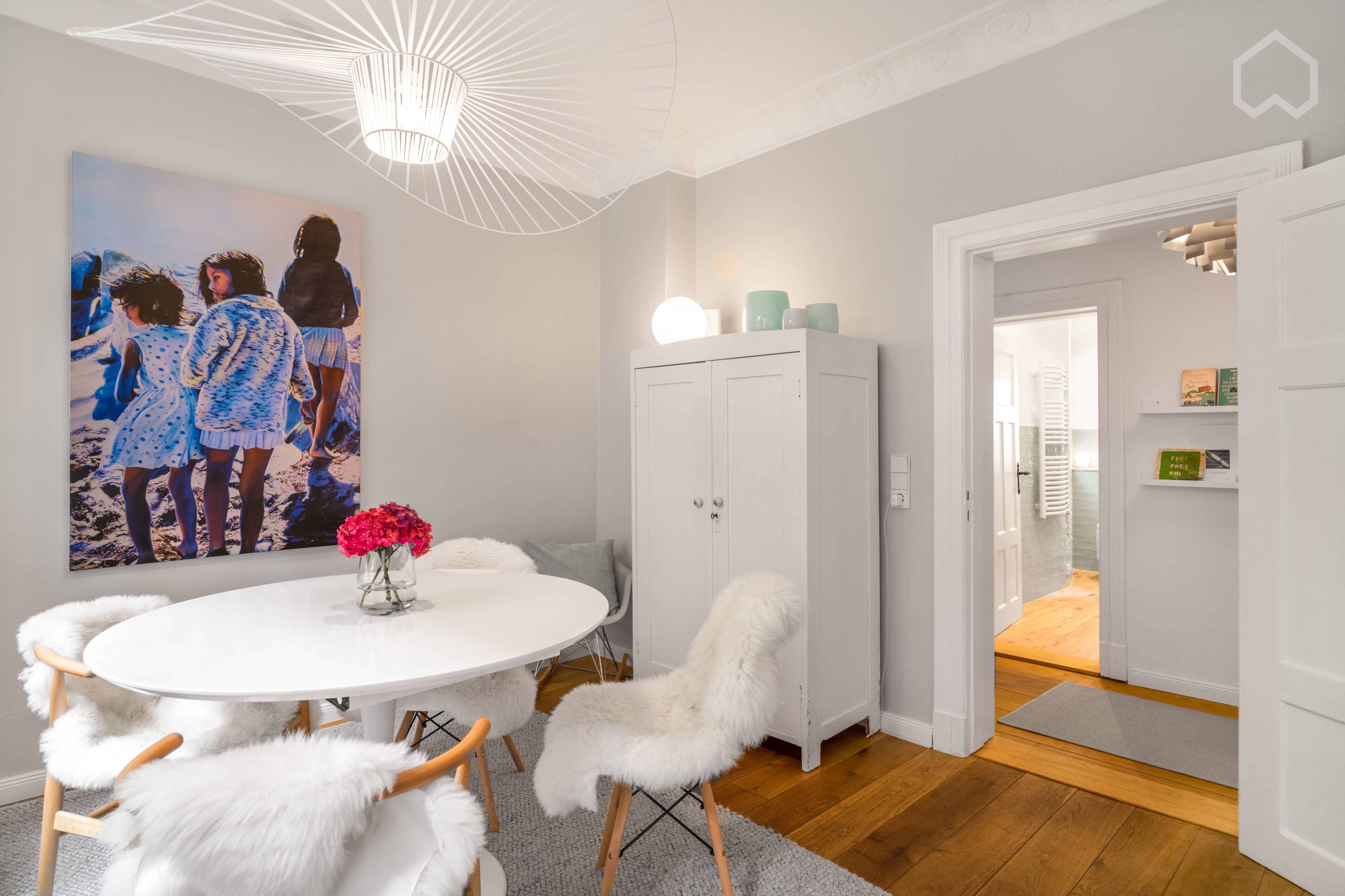 Stylish Apartment With Balcony In A Central Location - Perfect For Long-Term Stays - 12