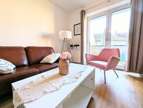 Bright, Centrally and garden view, near office district, Neuss very close to Düsseldorf- fantastic sunny balcony - Gallery - 38