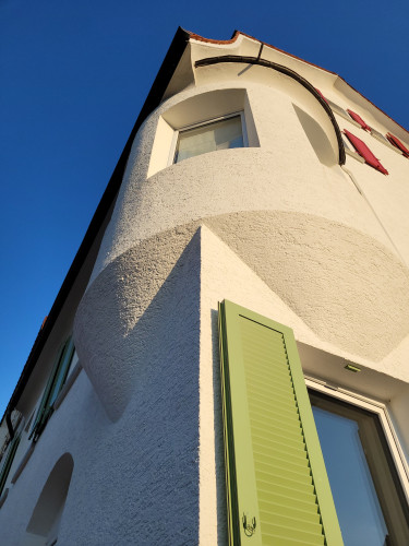 Furnished 2 room apartment in Ulm Söflingen. Property with janitor service and building service.