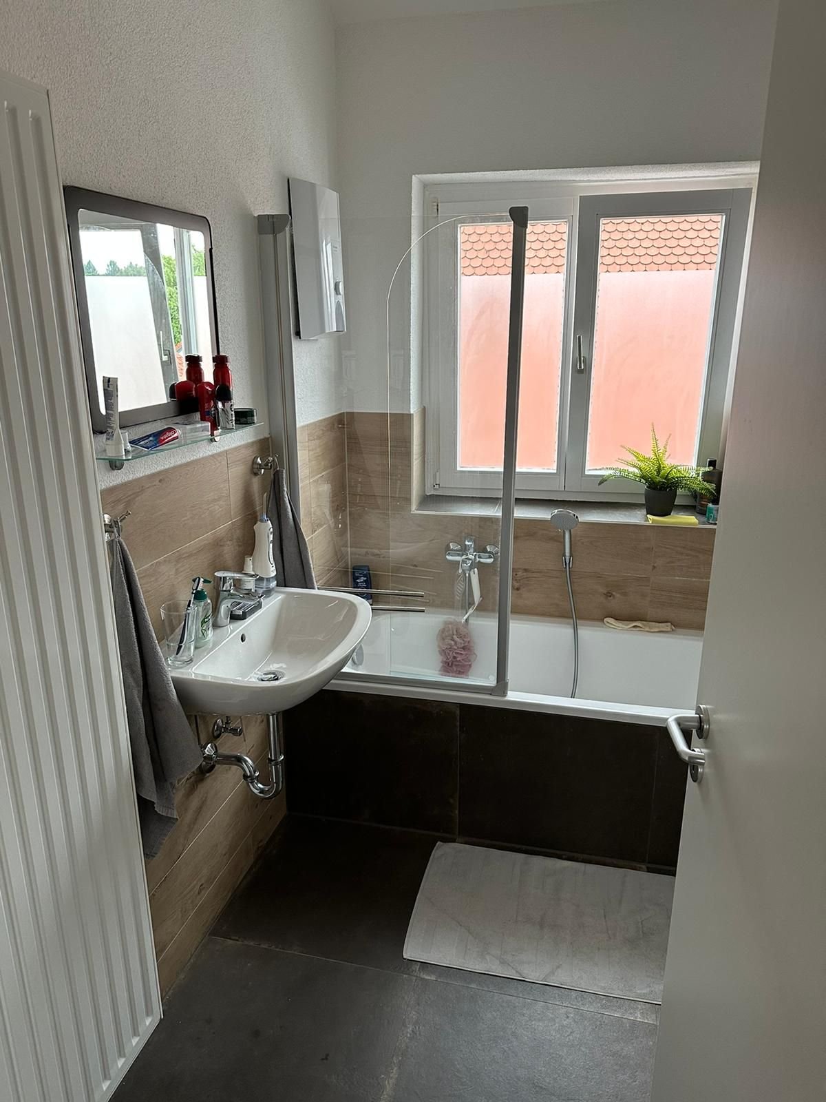Furnished 2 Room Apartment In Ulm Söflingen. Property With Janitor Service And Building Service. - Furnished 2 room apartment in Ulm Söflingen. Property with janitor service and building service. - Gallery - 7