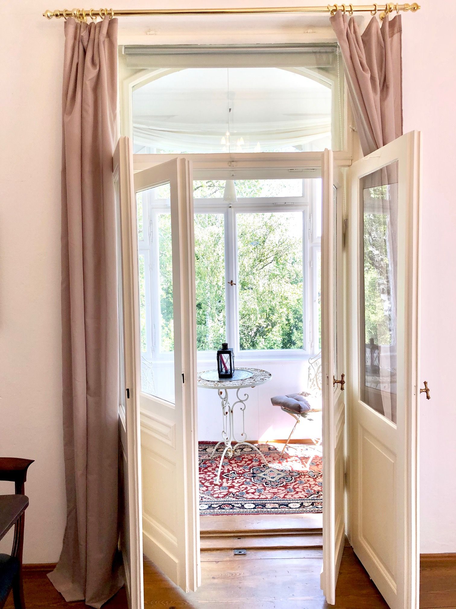  5 Room Maisonette In Historical Villa.  -  5 Room Maisonette in historical villa.  - Gallery -  7