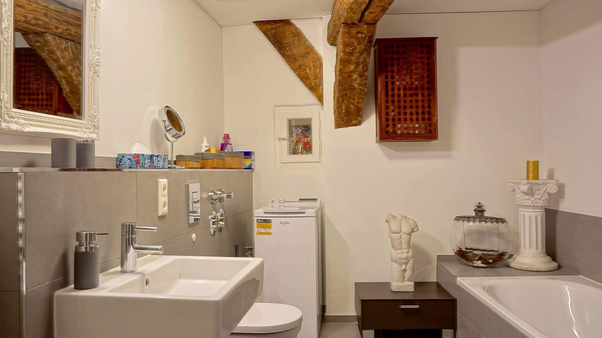  Unique Luxury Apartment In City Center  -  Unique luxury apartment in City Center  - Gallery -  12