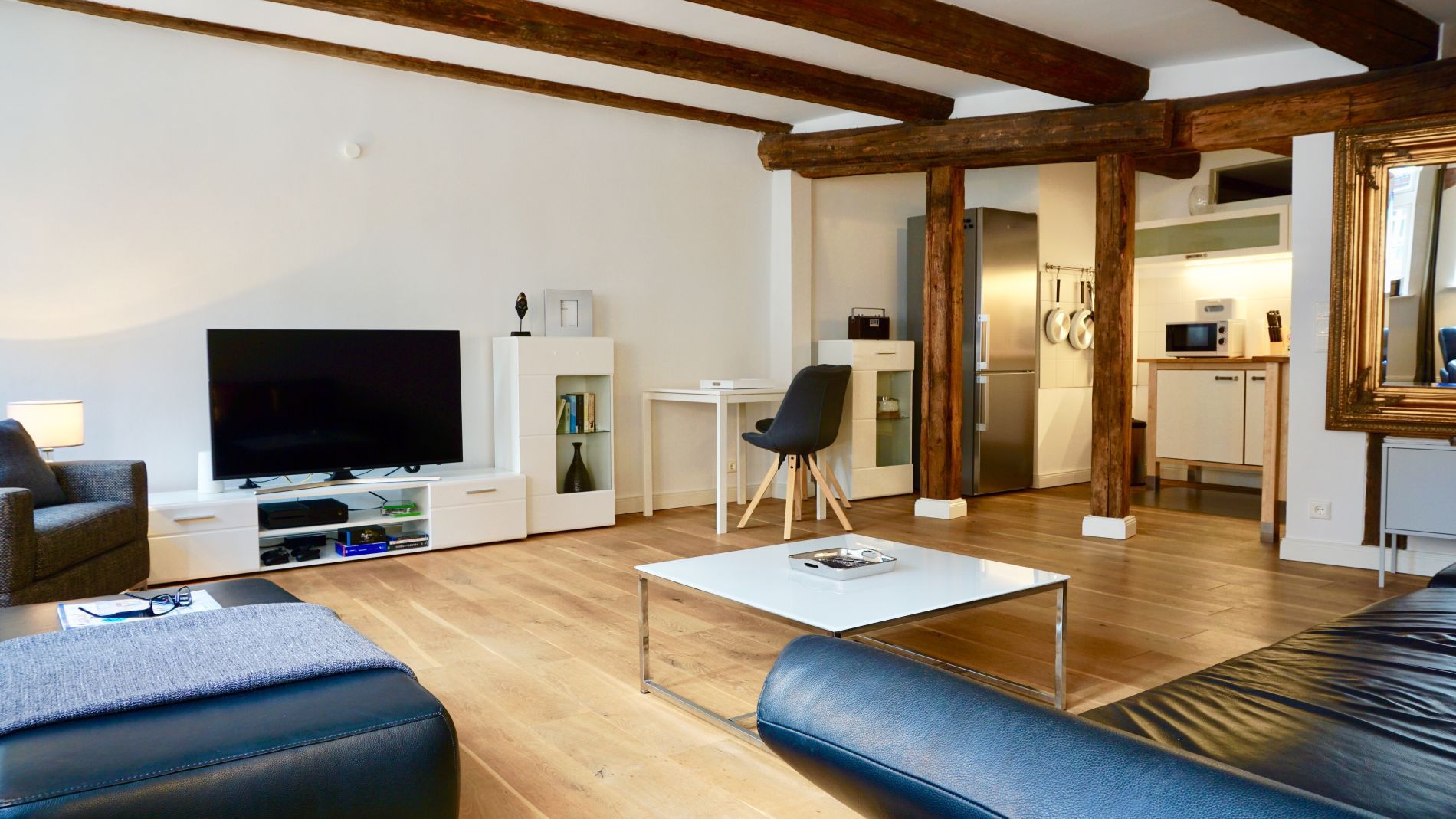  Unique Luxury Apartment In City Center  -  Unique luxury apartment in City Center  - Gallery -  5