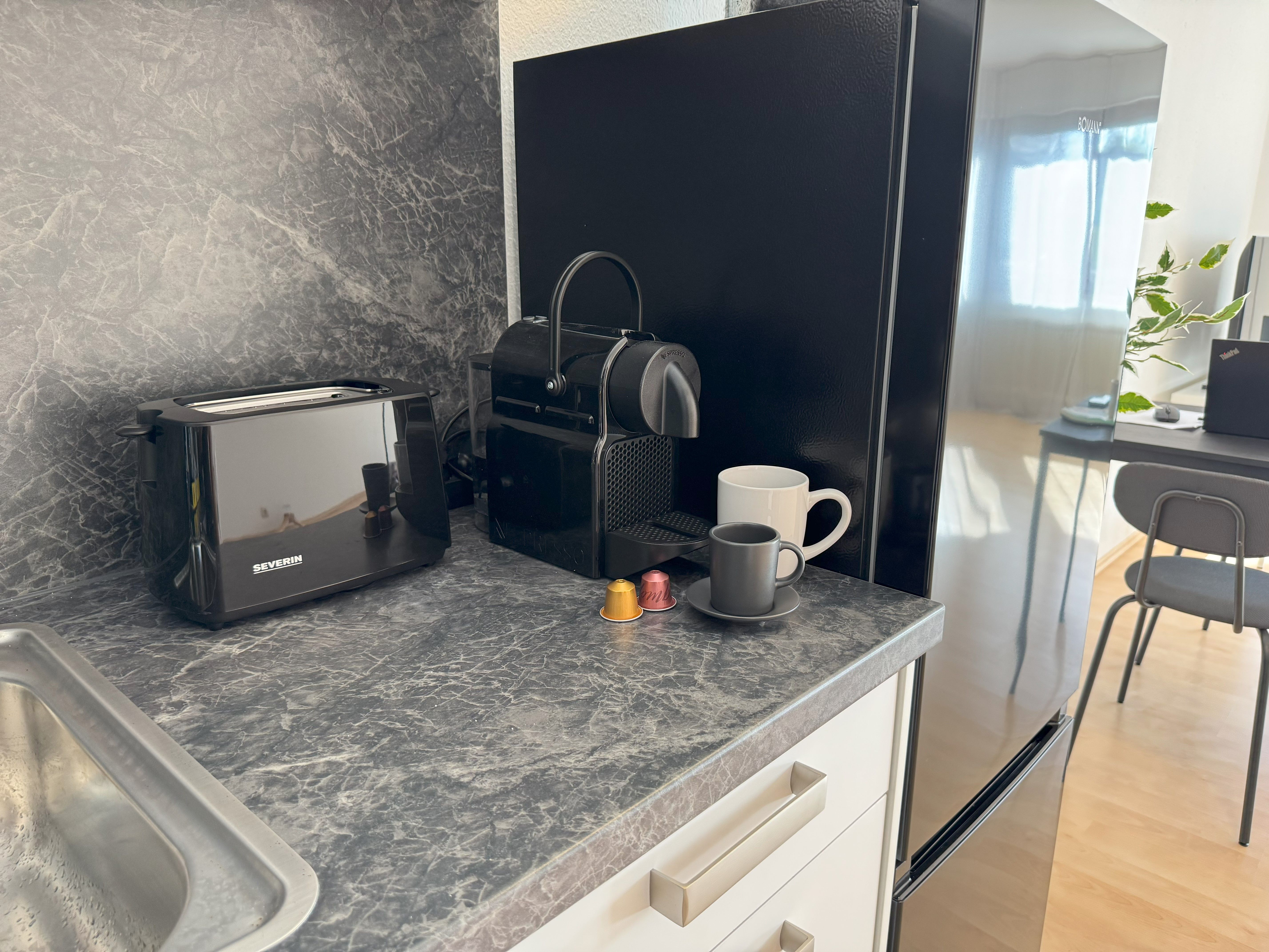  Bright And Nice Studio With Kitchen, Parking Pace, WLAN In Filderstadt  -  Bright and nice studio with kitchen, parking pace, WLAN in Filderstadt  - Gallery -  9