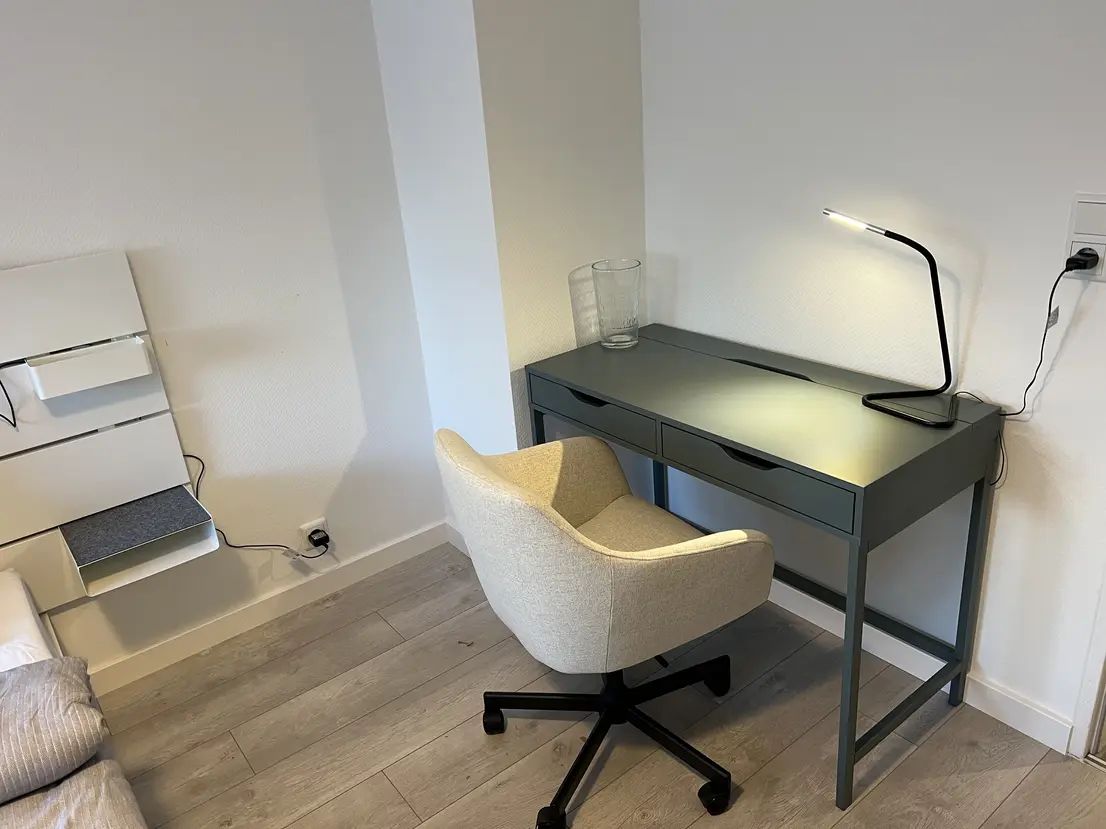Modern Furnished Appartment - 10