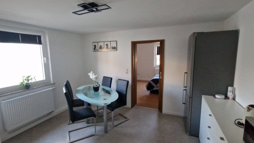 Neu sanierte Wohnung mit 3 Schlafzimmern in Unikliniknähe!