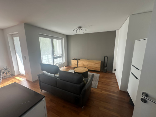 Beautiful & Smart 2-Room Apartment to Feel at Home in Southern Munich