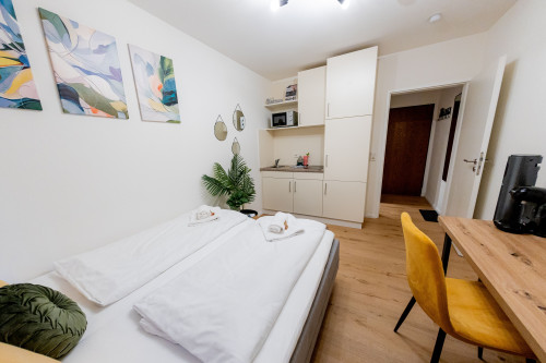 Stylish furnished 1-room apartment in a top location right next to the university and hospital!  - Gallery -  5
