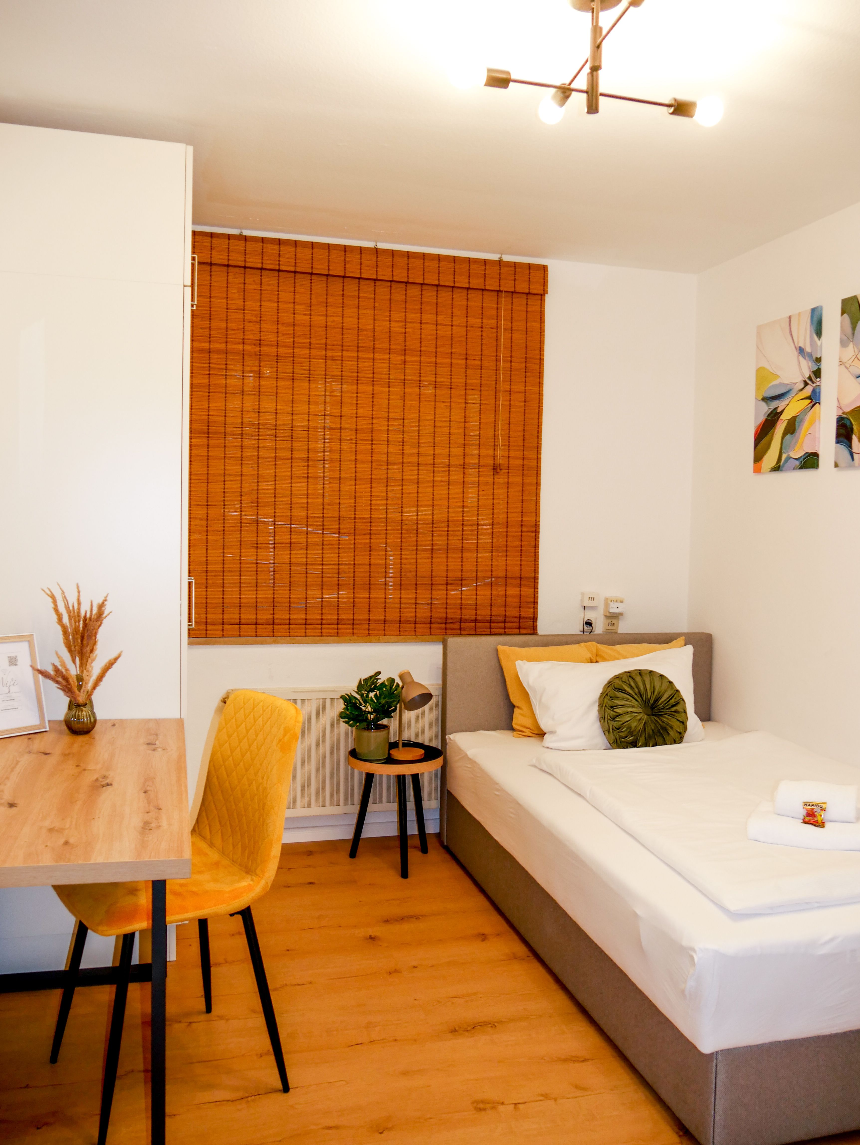  Stylish Furnished 1-Room Apartment In A Top Location Right Next To The University And Hospital!  -  Stylish furnished 1-room apartment in a top location right next to the university and hospital!  - Gallery -  46