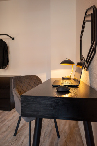 NEW | Design | 60qm | Boxspring | Center | Working - Gallery - 15