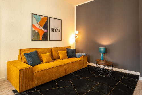 NEW | Design | 60qm | Boxspring | Center | Working - Gallery - 18