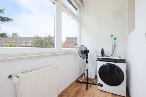 RtR Gelsenkirchen1 - For 4 Guests - Fully Equipped - Garden - Smart TV - Modern