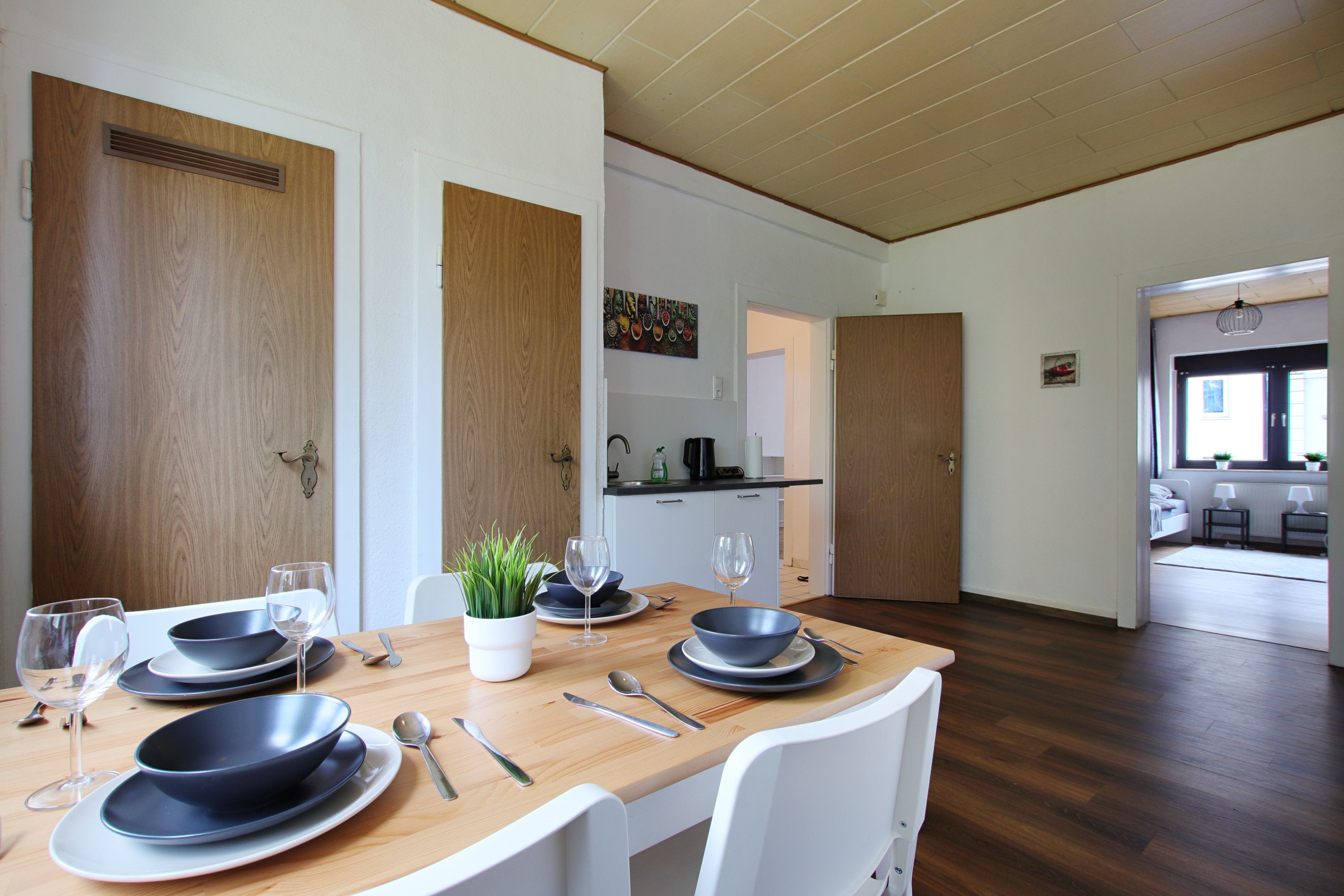  RtR Gelsenkirchen1 - For 4 Guests - Fully Equipped - Garden - Smart TV - Modern  -  RtR Gelsenkirchen1 - For 4 Guests - Fully Equipped - Garden - Smart TV - Modern  - Gallery -  12