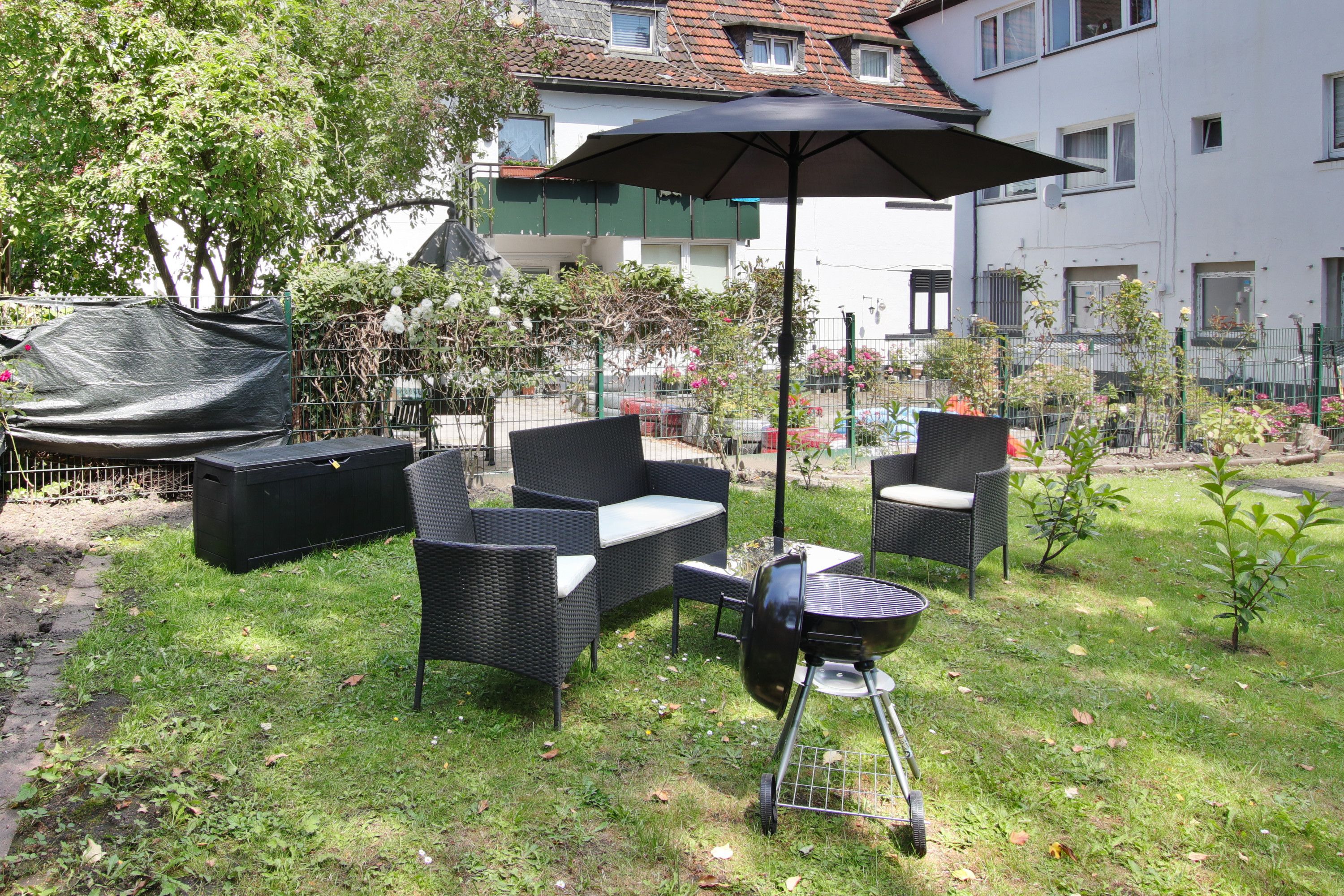  RtR Gelsenkirchen1 - For 4 Guests - Fully Equipped - Garden - Smart TV - Modern  -  RtR Gelsenkirchen1 - For 4 Guests - Fully Equipped - Garden - Smart TV - Modern  - Gallery -  16