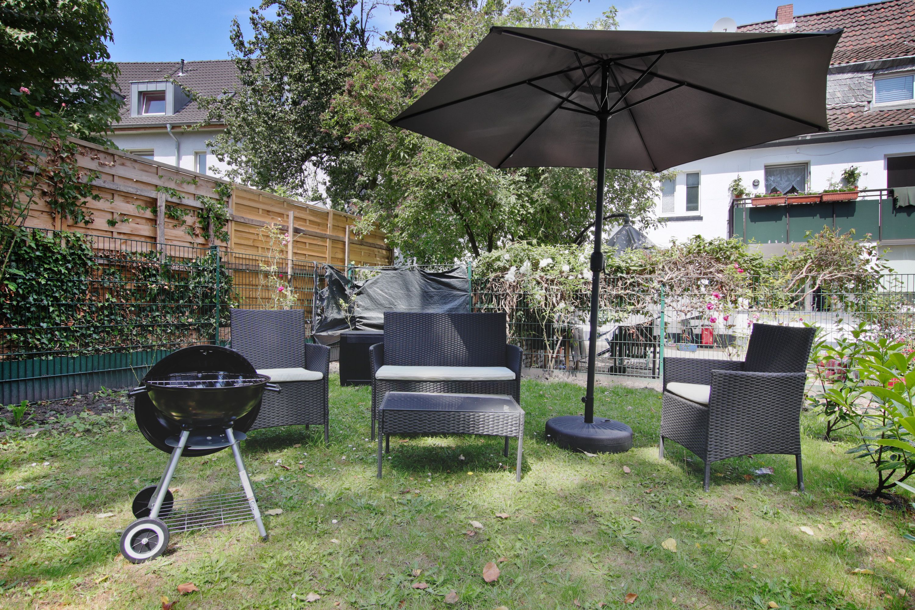  RtR Gelsenkirchen1 - For 4 Guests - Fully Equipped - Garden - Smart TV - Modern  -  RtR Gelsenkirchen1 - For 4 Guests - Fully Equipped - Garden - Smart TV - Modern  - Gallery -  15