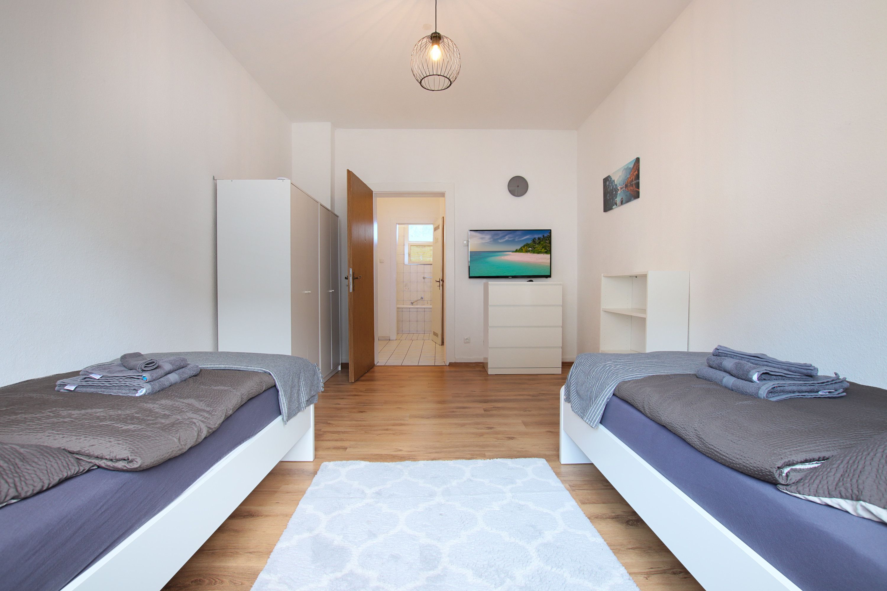 RtR Gelsenkirchen1 - For 4 Guests - Fully Equipped - Garden - Smart TV - Modern - RtR Gelsenkirchen1 - For 4 Guests - Fully Equipped - Garden - Smart TV - Modern - Gallery - 8