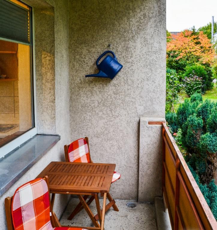 Stylish 2-Room-Apartment Close To Fair & Airport - 3