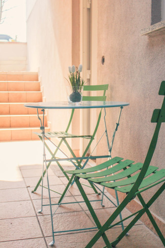 Modern and friendly basement apartment for up to 4 people. between Karlsruhe and Rastatt