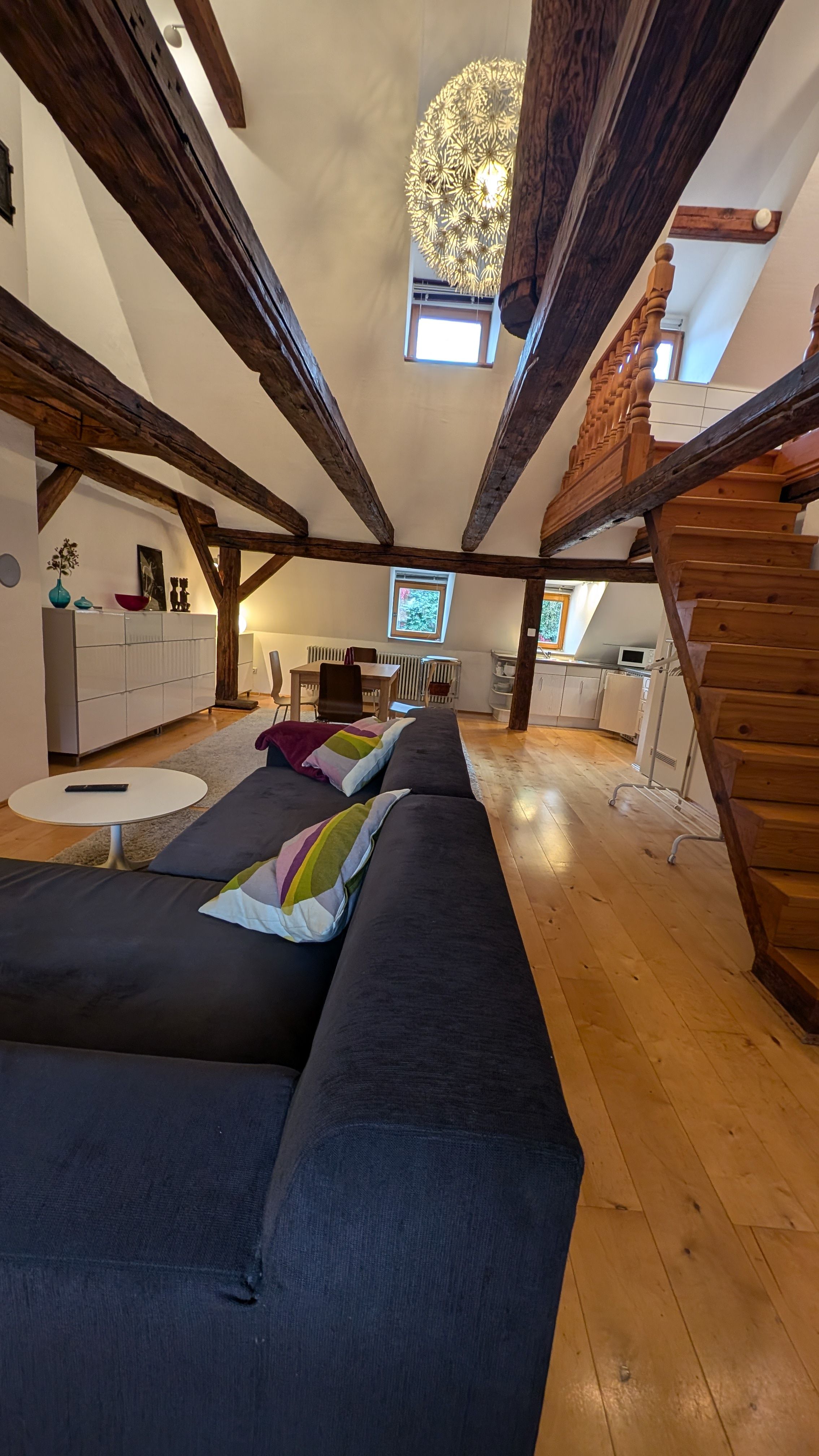 Beautiful Gallery Apartment In The Heart Of Nuremberg’s Old Town - 12