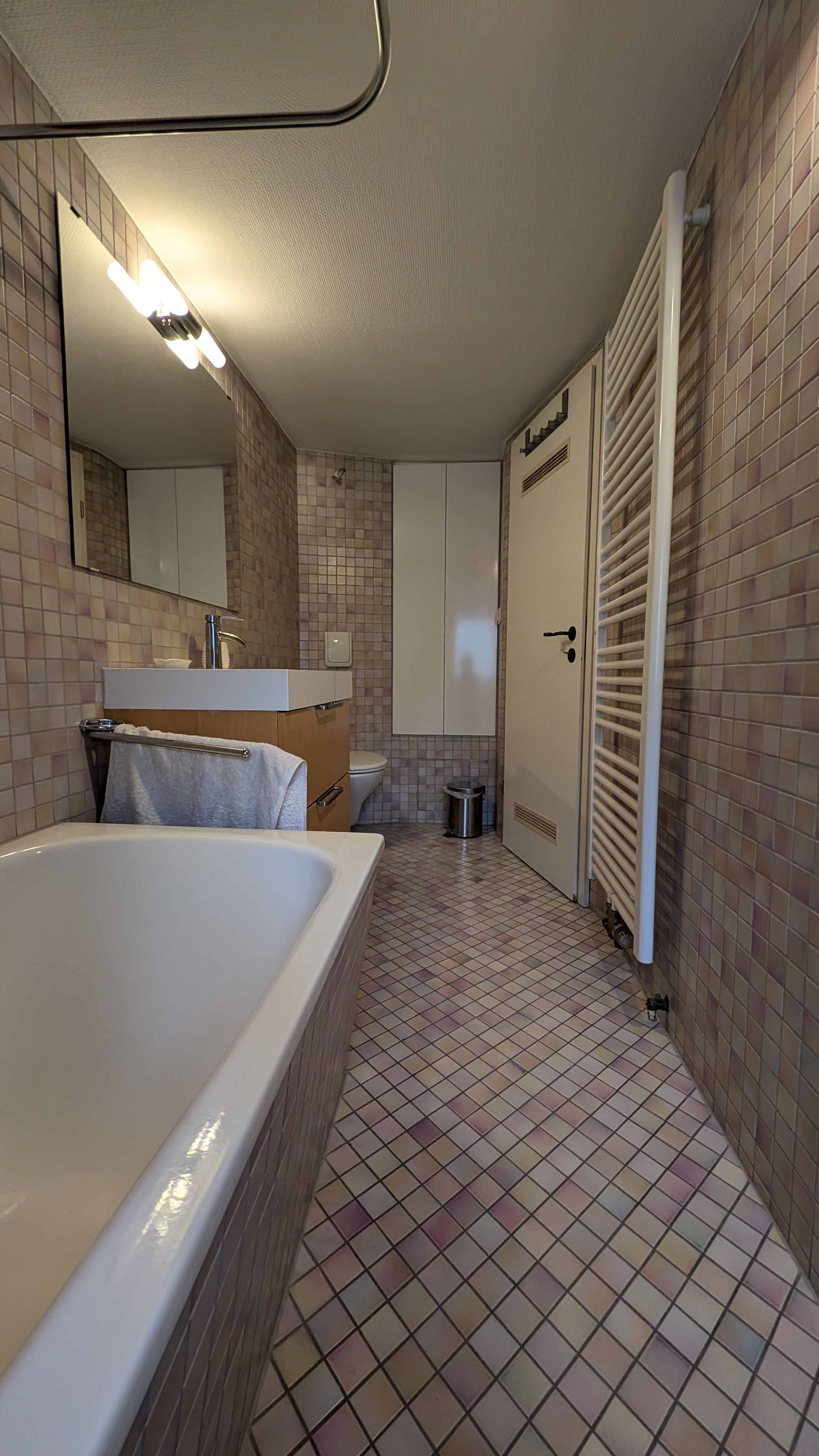 Beautiful Gallery Apartment In The Heart Of Nuremberg’s Old Town - 2